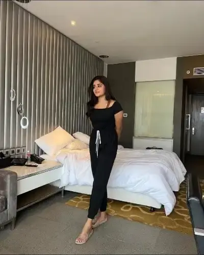 Call Girls Service in Sujangarh